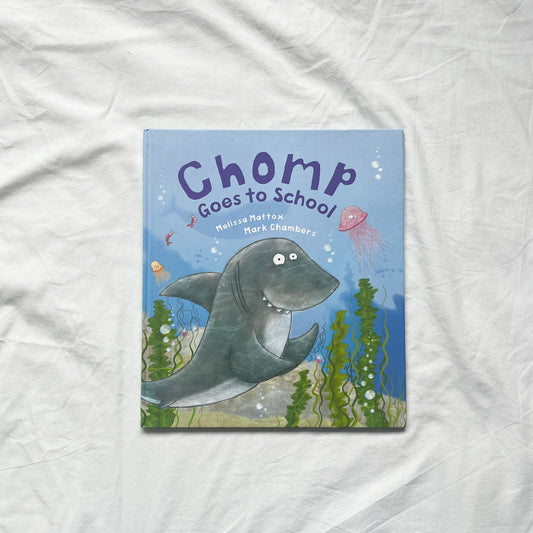 Chomp the shark book, large