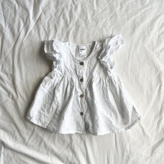 White dress, 6-12m