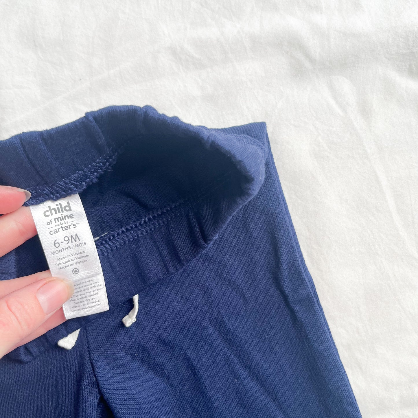 Carter’s pants, 6-9m