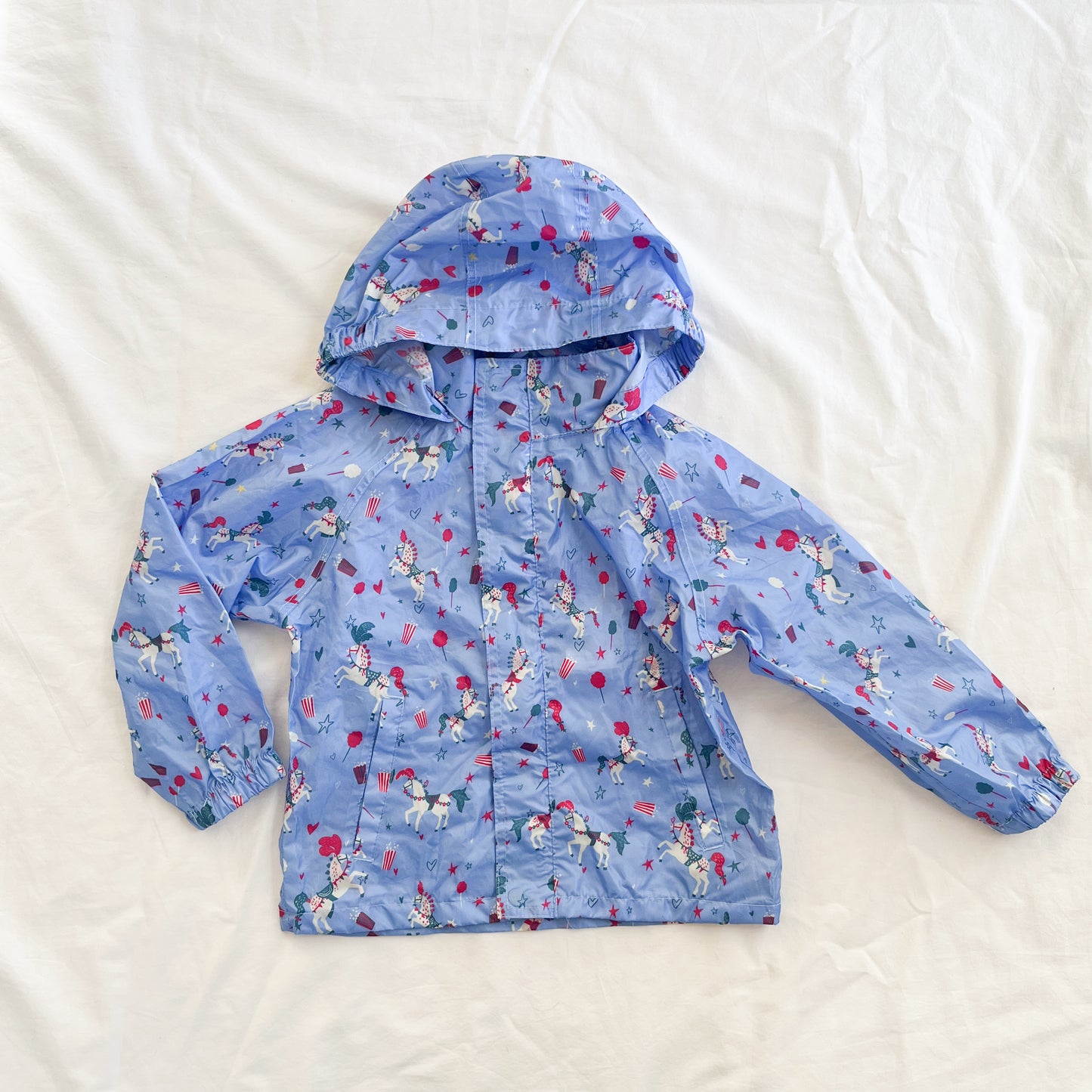 Mountain warehouse raincoat, size 3-4