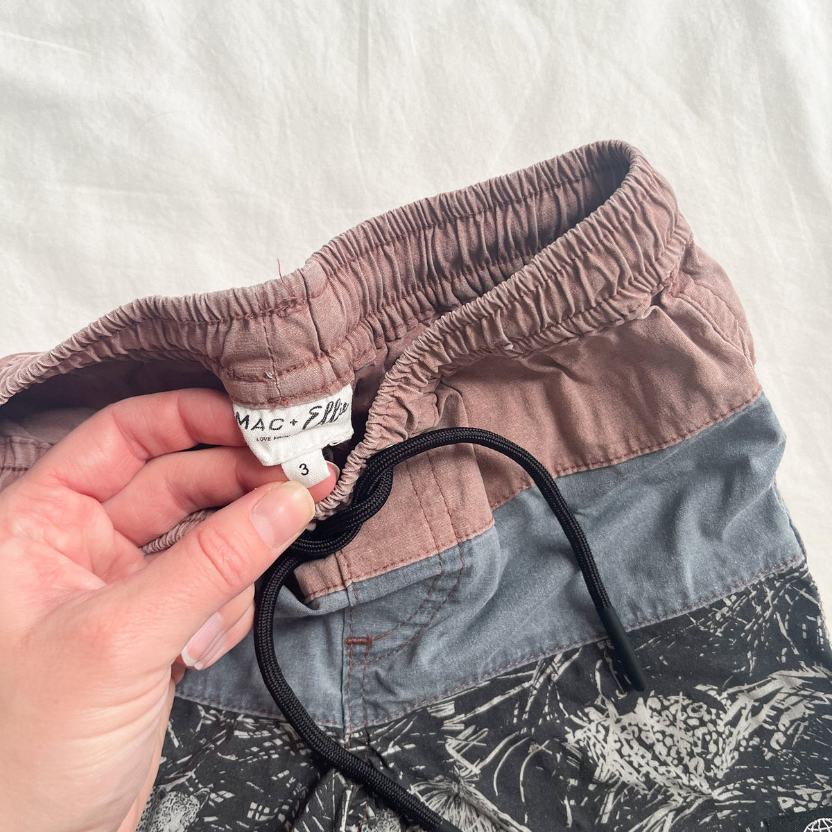 Mac & Ellie shorts, size 3