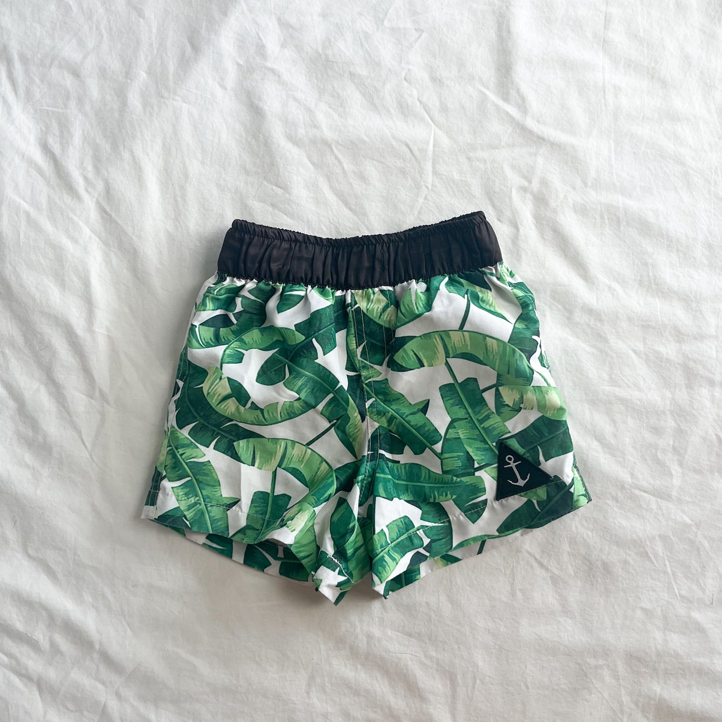 Hello stranger boardies, size 1