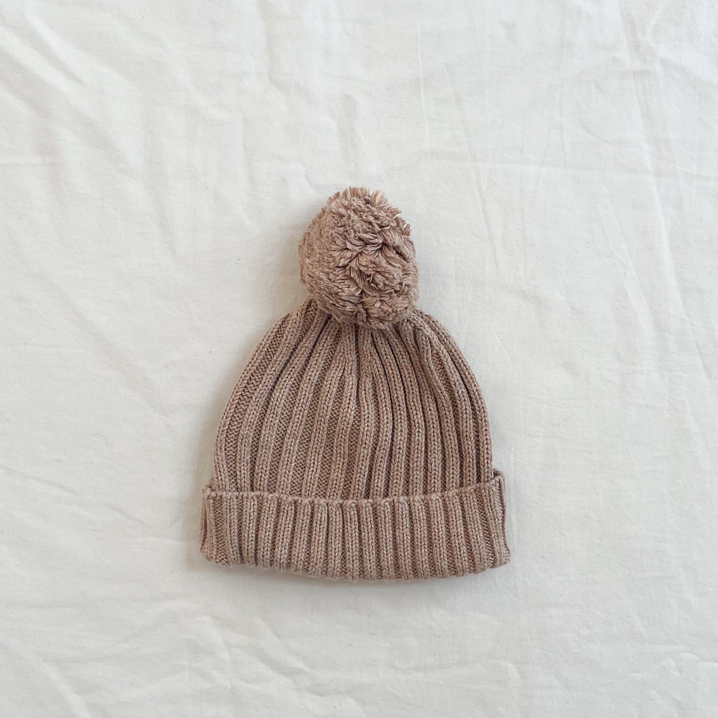 Cotton on beanie, aprox 0-1