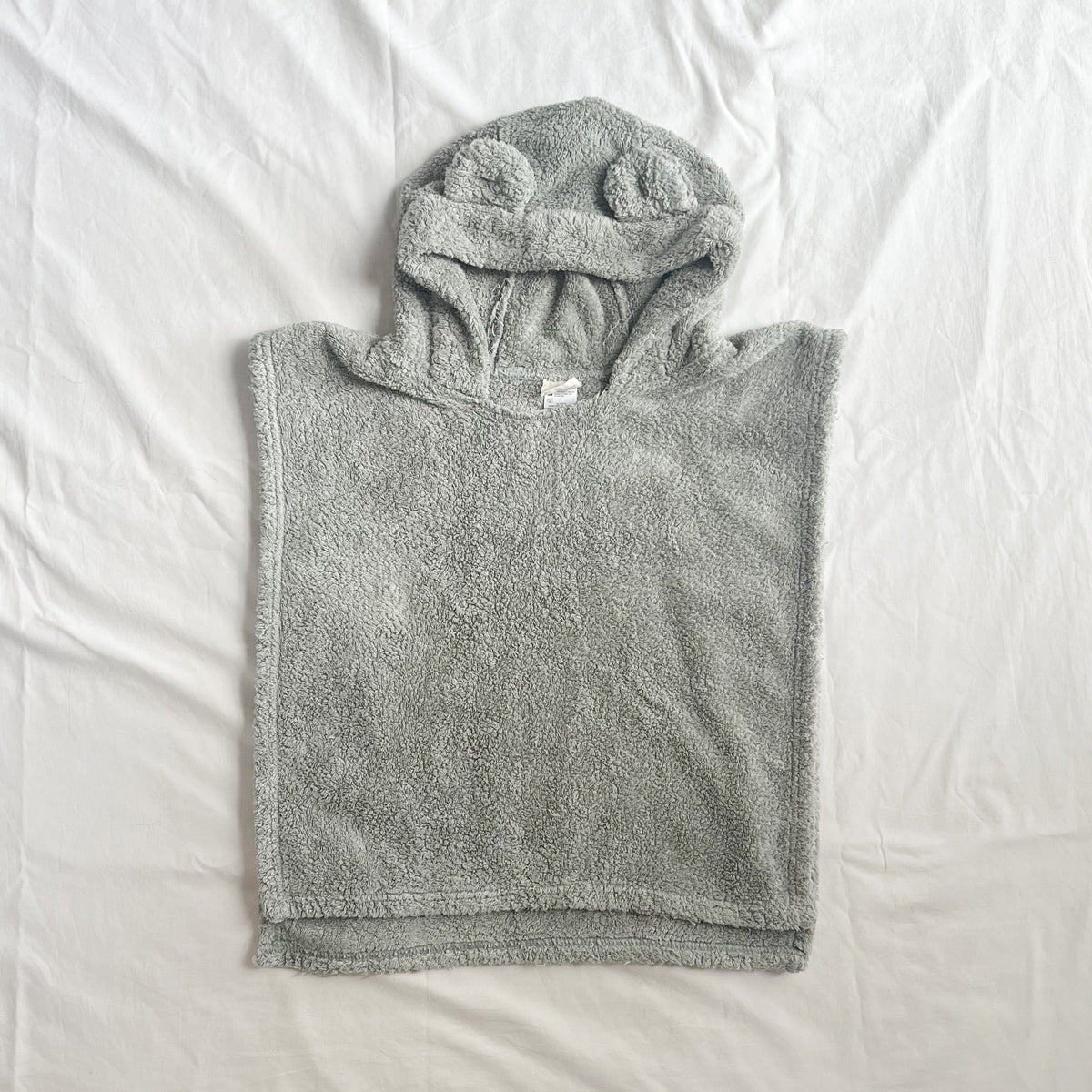 Mushie towel, small toddler size