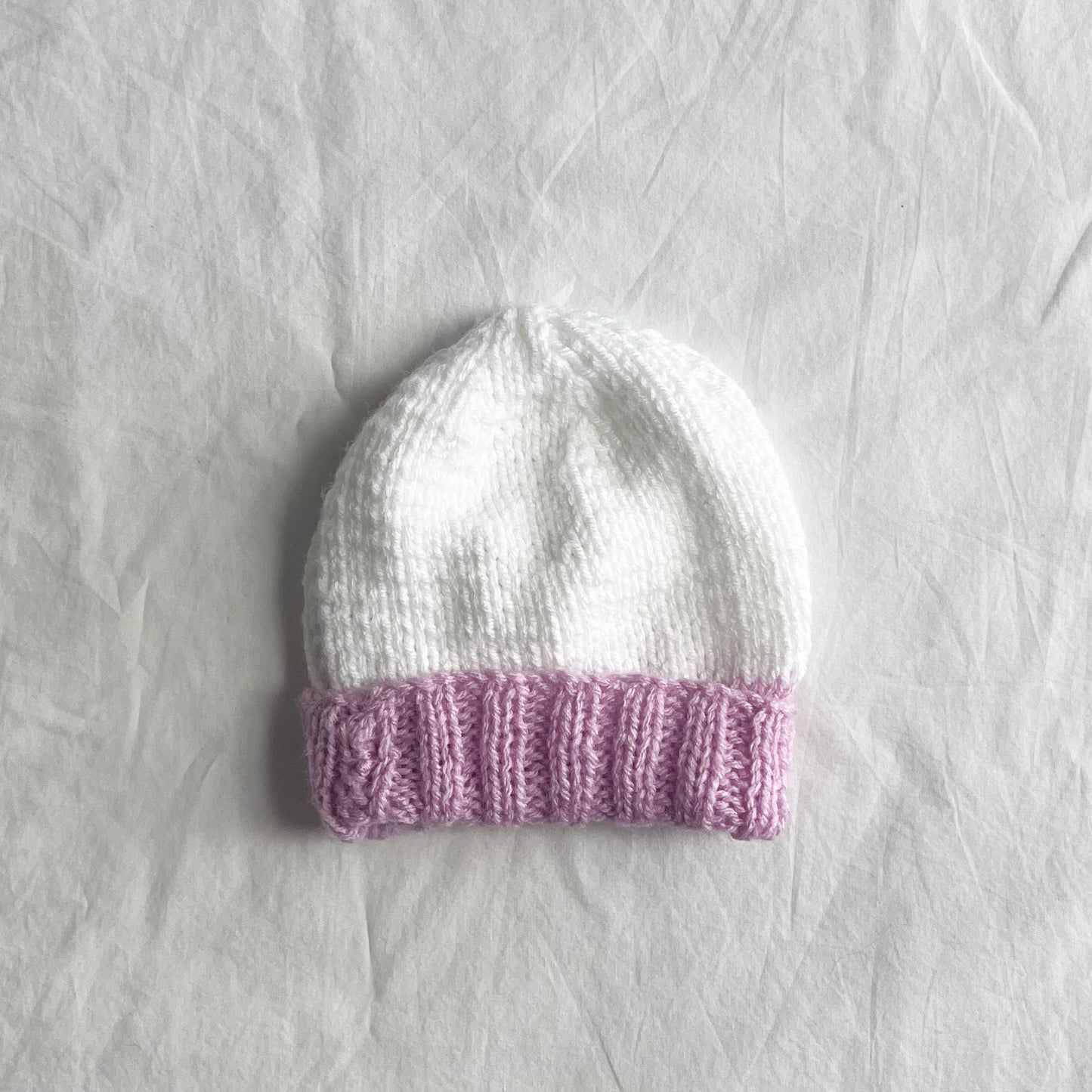 Hand knit beanie, aprox 12m