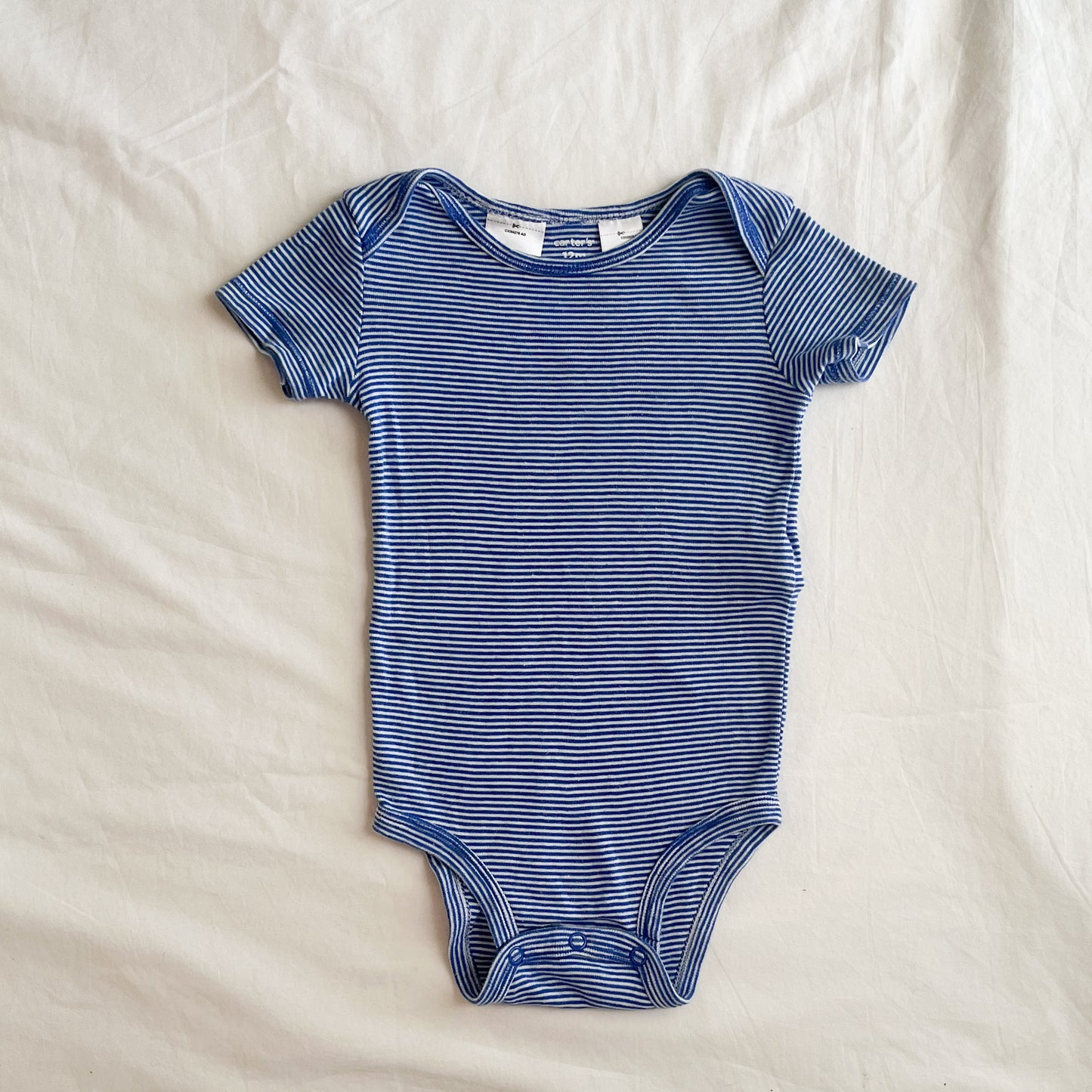 Carter’s bodysuit, size 1