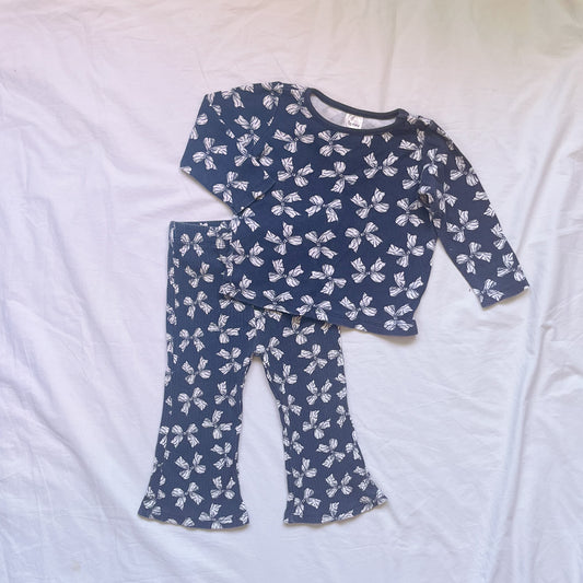 Teeny weeny bow set, size 1