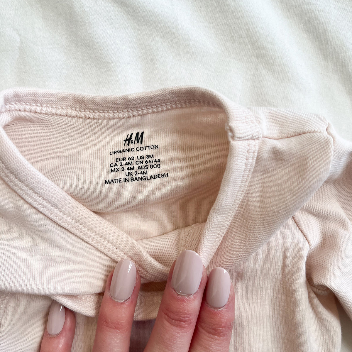 H&M bodysuit, 0-3m