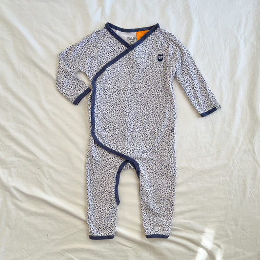 Cotton on growsuit, size 1