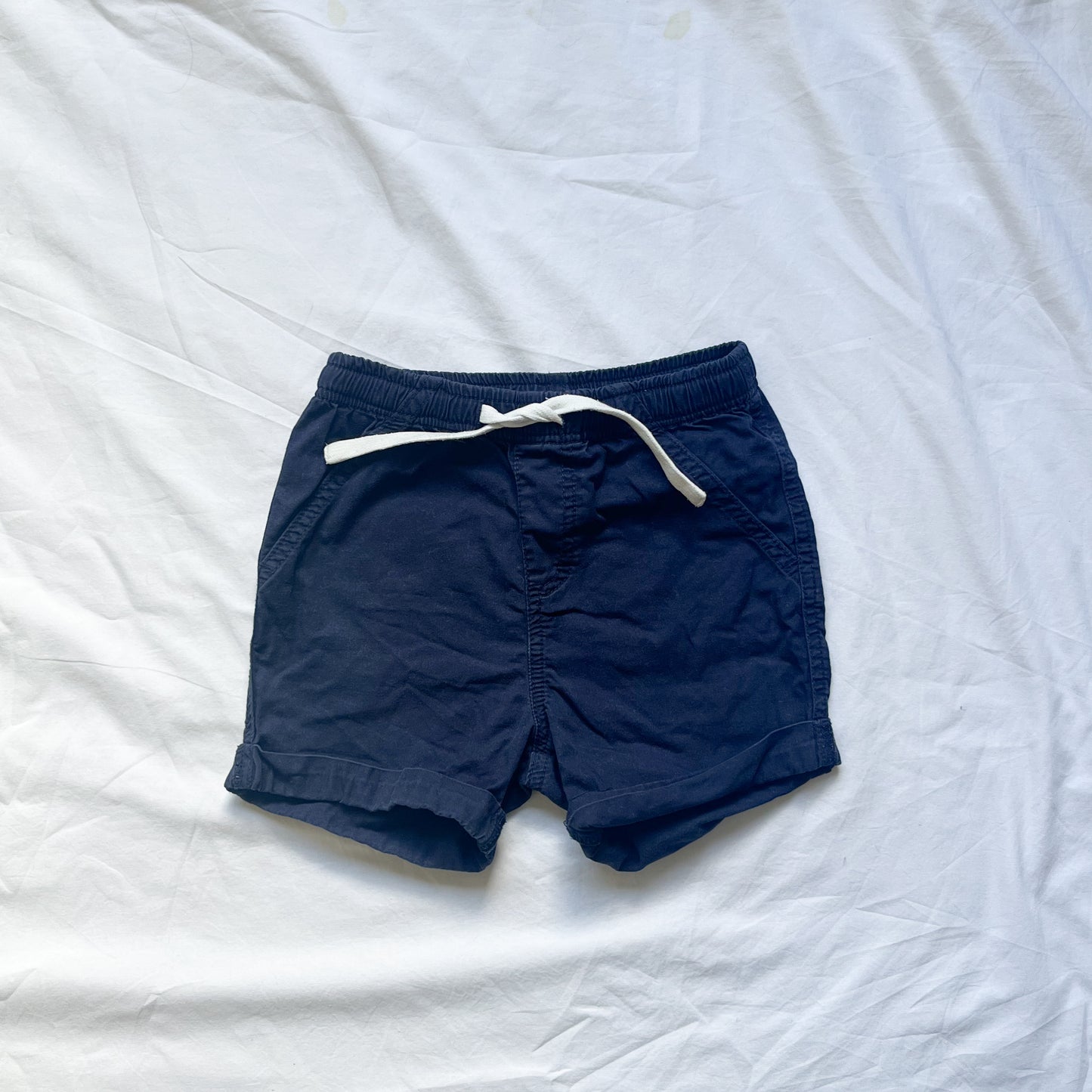 Teeny weeny short, size 2