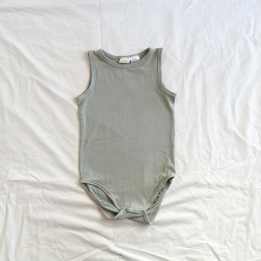 Little bundle bodysuit, size 2