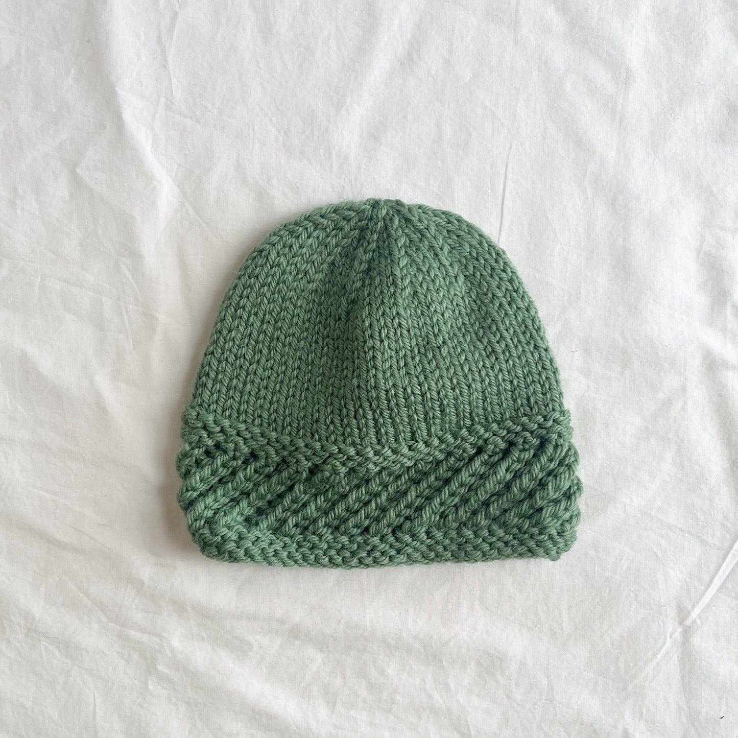 Hand knit beanie, aprox size 1