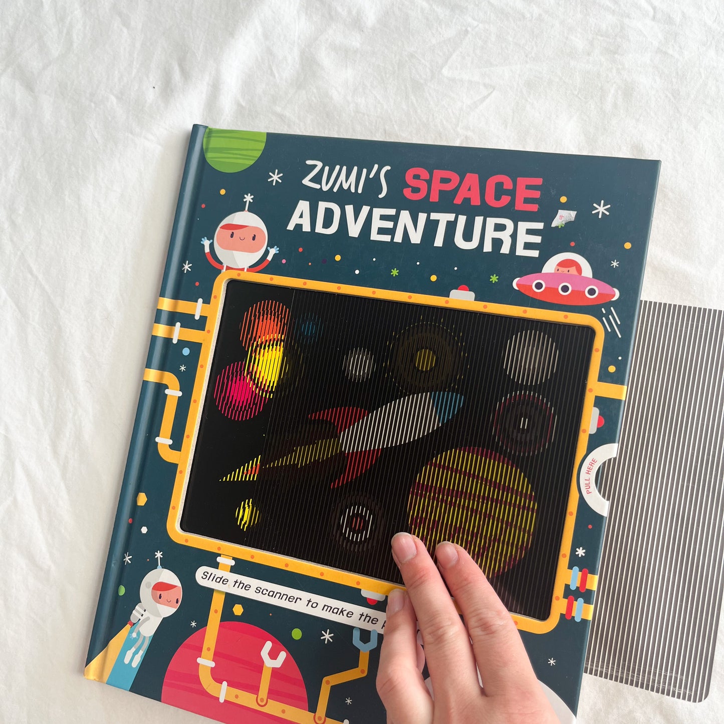 Space adventure book, med-large