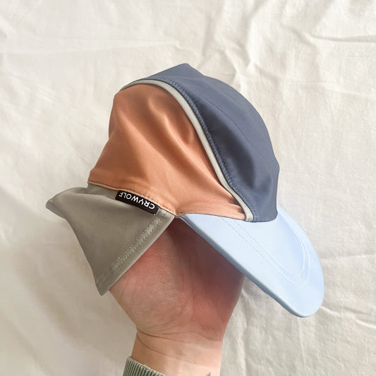 Cry wolf swim hat, XS (aprox 0-2 yr)