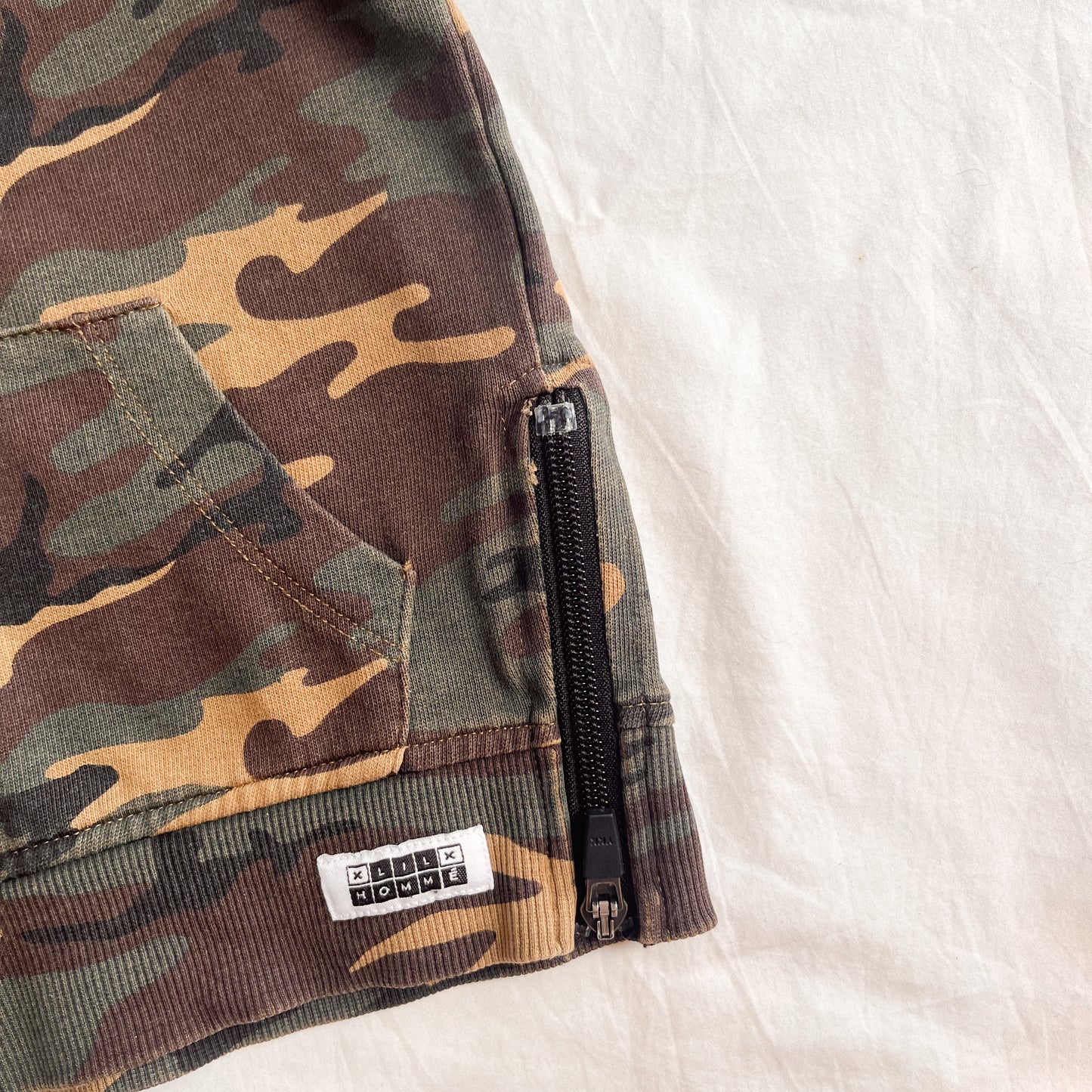 Lil Homme camo sleeveless sweater, size 3