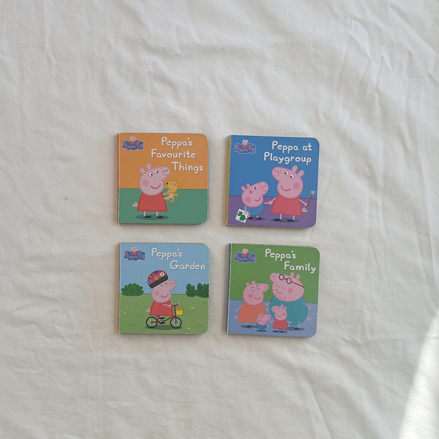 Peppa pig books, minis