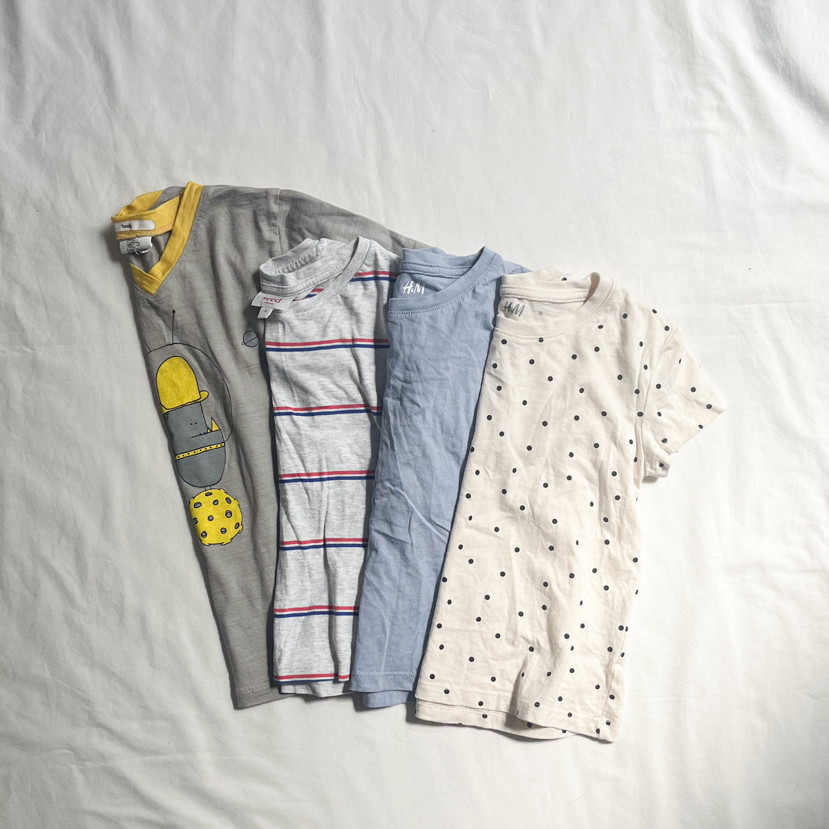 BUNDLE, size 3-4 tees (DAYCARE-EUC)