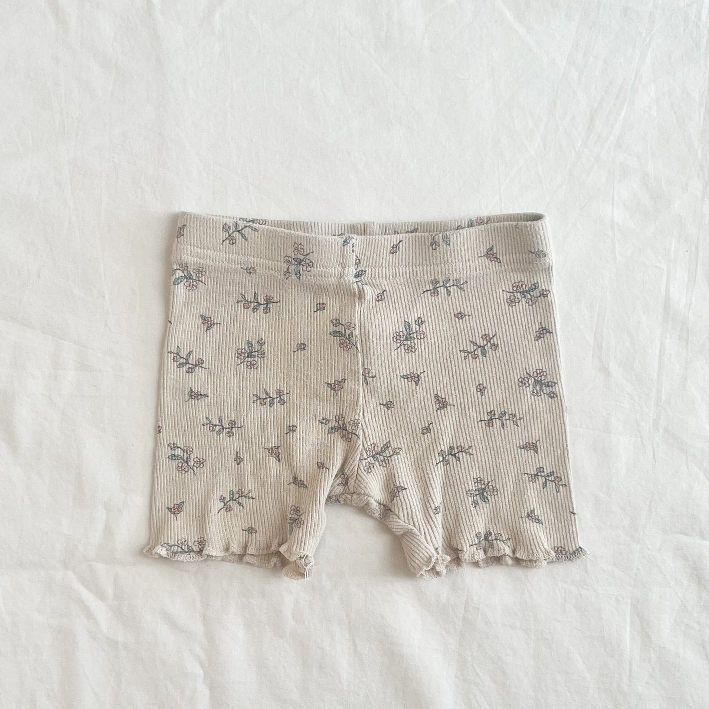 Cotton on shorts, 6-12m